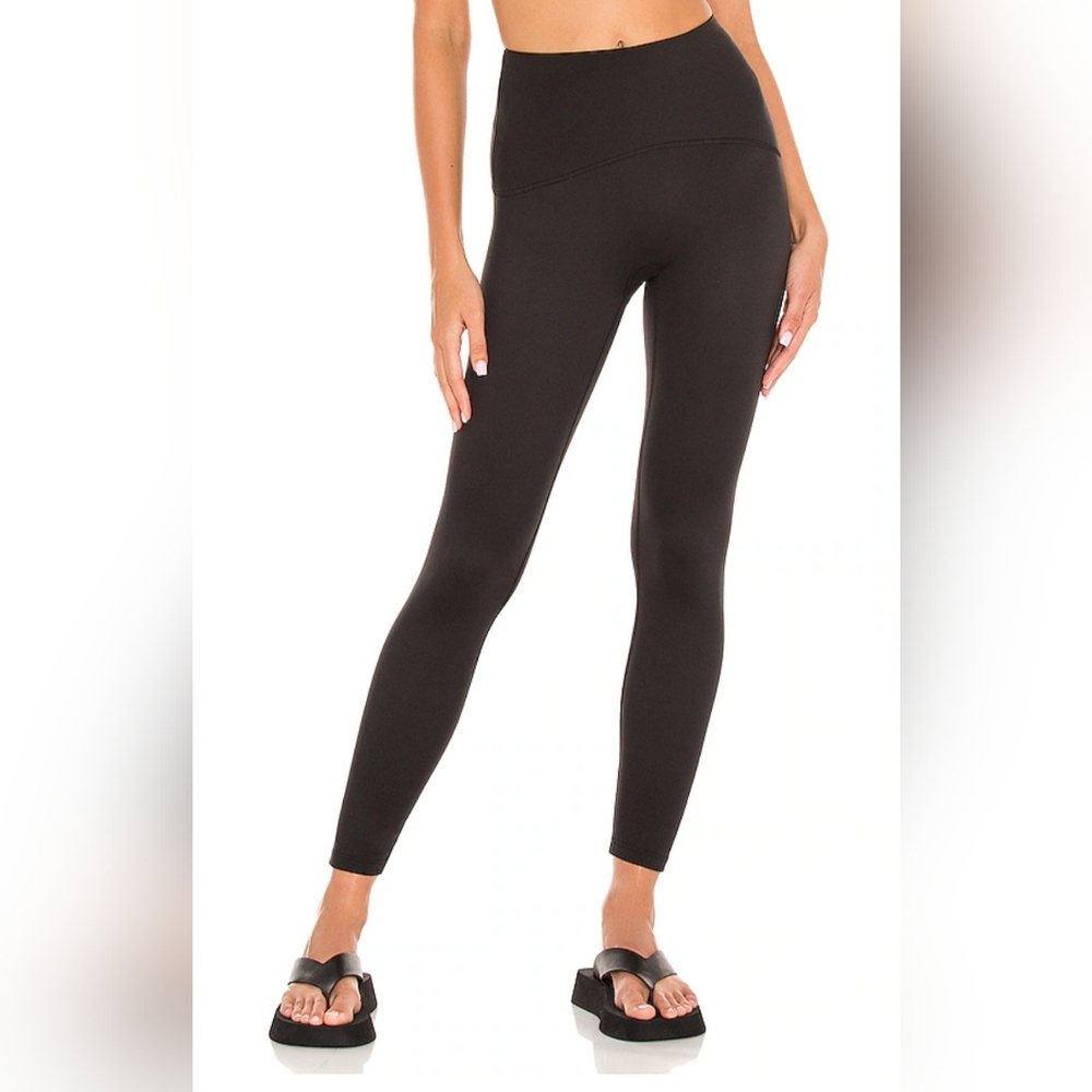 SPANX X REVOLVE Booty Boost  7/8 Legging in Very Black NWOT
